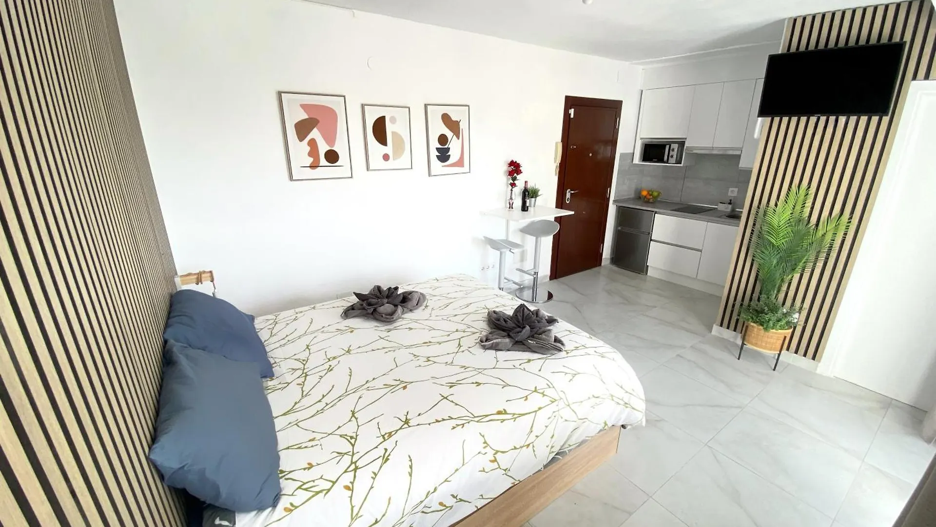 Апартаменты Sunset Sunny Balcony & Sea Views Торремолинос Испания